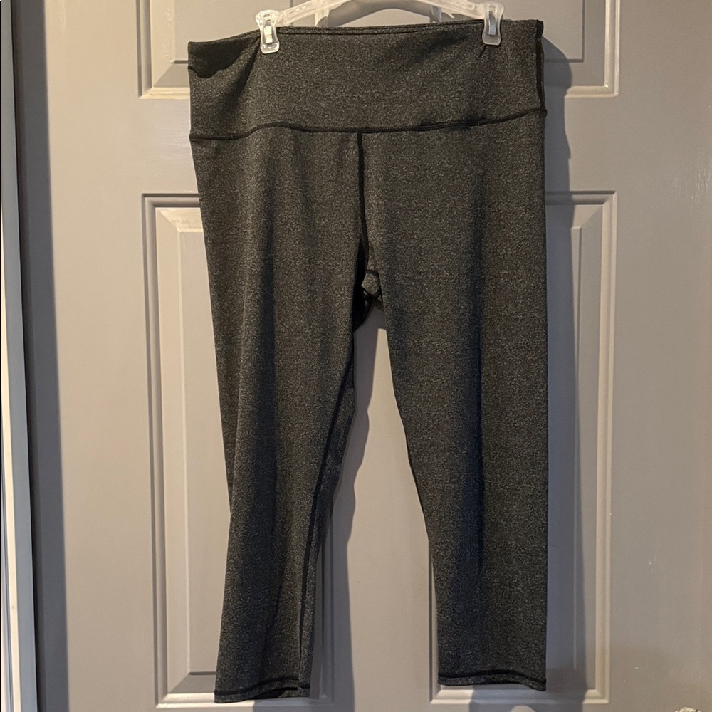 Womens Gray Athletic Leggings size XXL